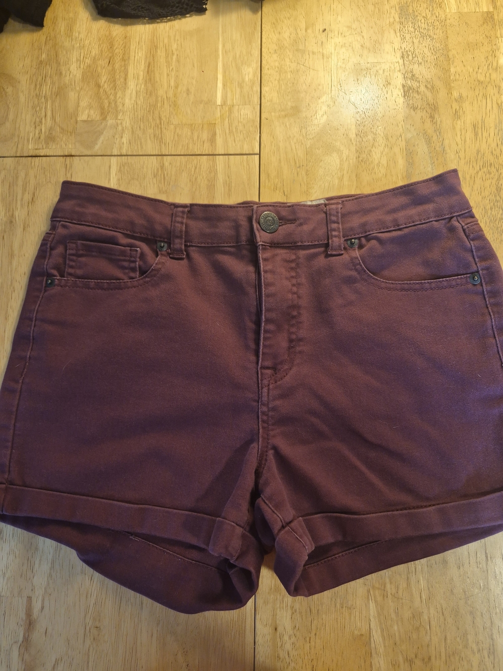 Aeropostale Women's Burgundy Cuffed Denim Shorts